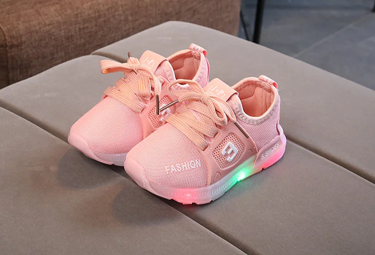 Children Luminous Shoes Boys Girls Sport Running Shoes Baby Flashing Lights Fashion Sneakers Toddler Little Kid LED Sneakers