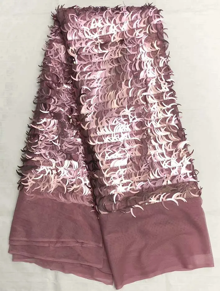 

Nigerian Lace Fabric 2019 High Quality African Nobleness 3D Sequins Tulle Lace Fabric Family Gathering Dress