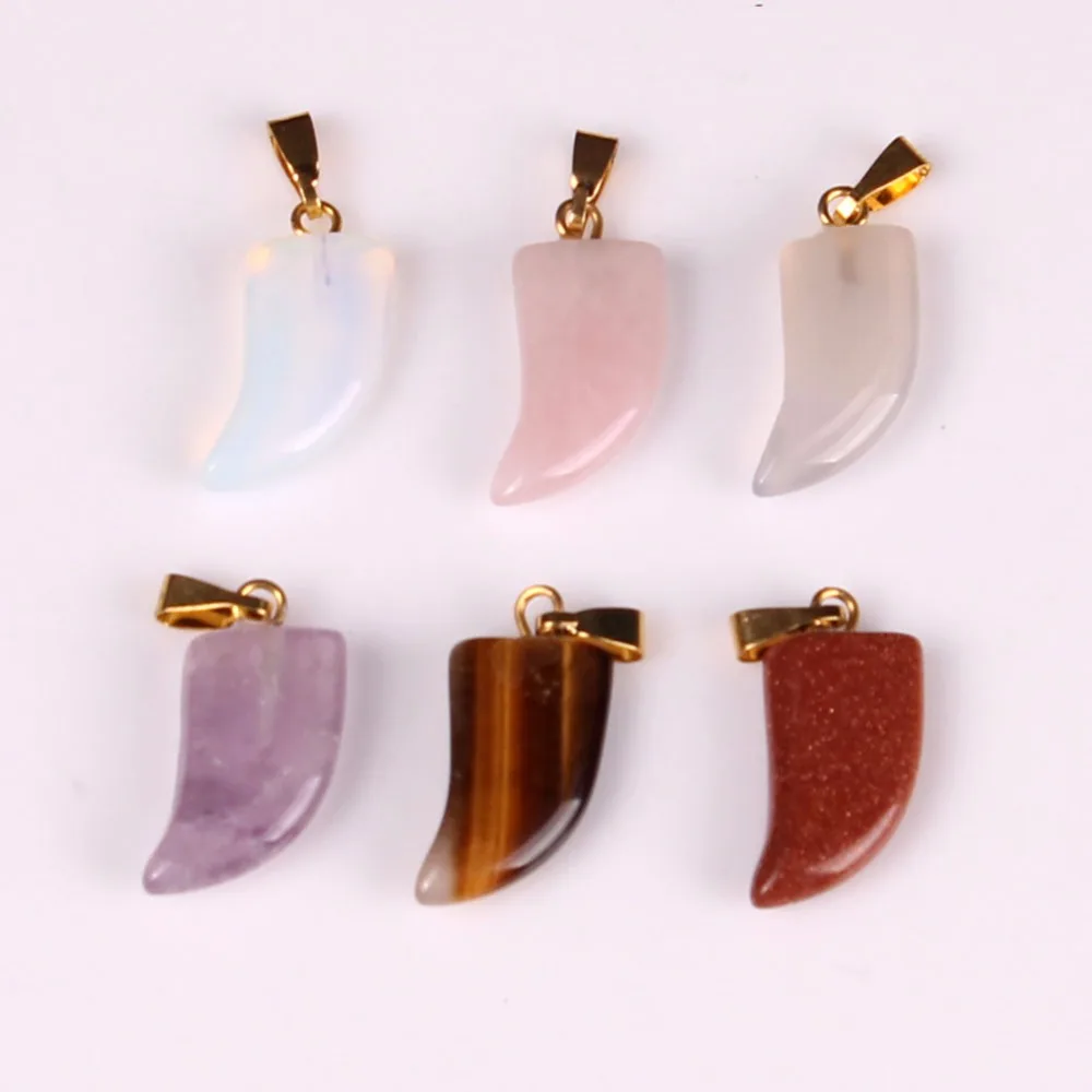 

Cute Titanium Rutilated Spirit Opal Quartz Mineral Crystals Pendant Pendulum for Fine Jewelry Necklace Making(Random Colors)