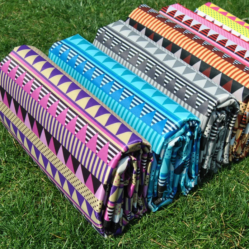 Outdoor lawn picnic mat mat Oxford cloth waterproof portable field
