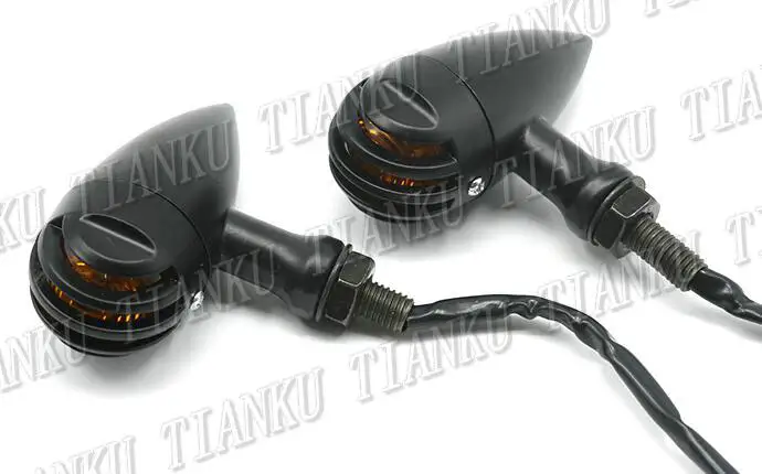 Мотоцикл решетка металлический указатель поворота для Honda Shadow Spirit Sabre Aero Ace Steed VLX 400 600 1100 DLX VTX1300 1800 Magna - Цвет: Black