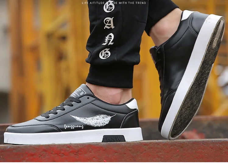 Autumn Summer Leather Sports Men Skateboarding Shoes Outdoor Athletic Sneakers White Color Lace Up Male Breathable Drop  (1)