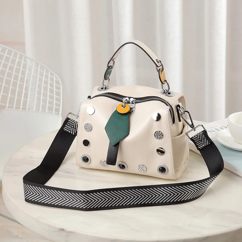 

WOONAM Women Fashion Top Hide Genuine Calf Leather Rivets Boston Top Handle Bag WB1008