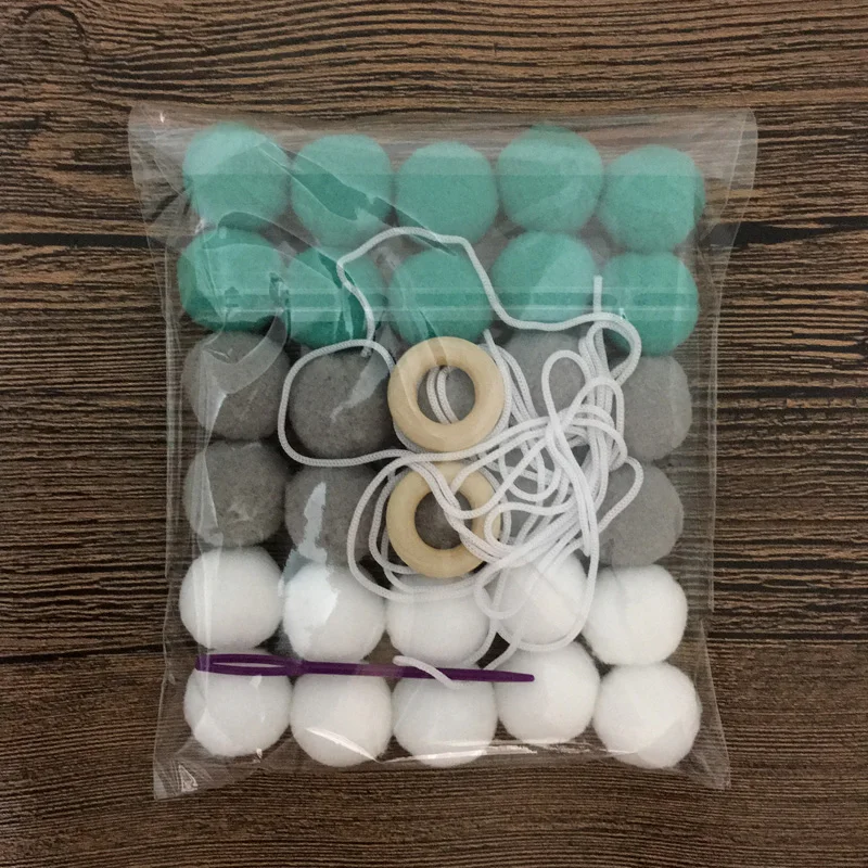 30 piezas DIY bolas de fieltro de lana 2 cm hecho a mano niños habitación decoración colgante guardería Pom Garland mejores regalos adorno para habitación de niños
