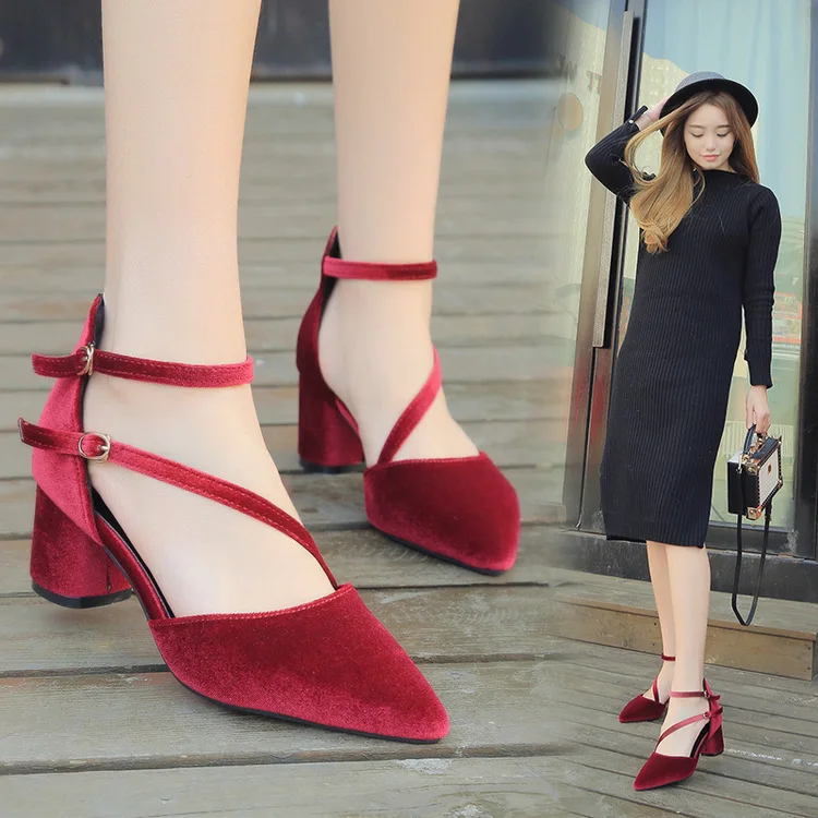 

New Pattern Fashion The British Return To Ancient Times Sexy Female Middle Heel Sandals Women's Shoes UIK89
