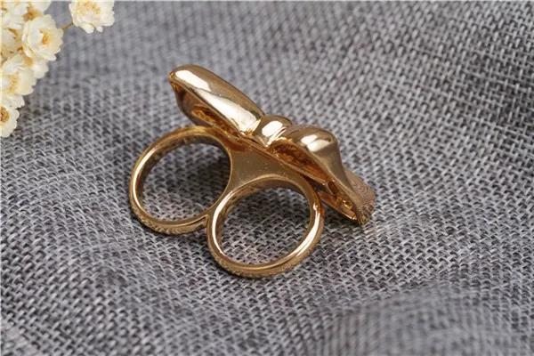 Details04