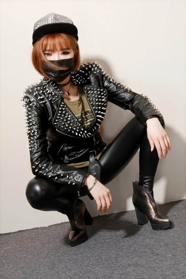 Großhandel 2018 Herbst Winter Mode Dicke Lederjacke Frauen Mit Niet Punk Stil Kurze Dünne PU Jacke Lokomotive Mantel 1746 Von Fenghuangyanchufu, Großhandel 2018 Herbst Winter Mode Dicke Lederjacke Frauen Mit Niet Punk Stil Kurze Dünne PU Jacke Lokomotive Mantel 1746 Von Fenghuangyanchufu,