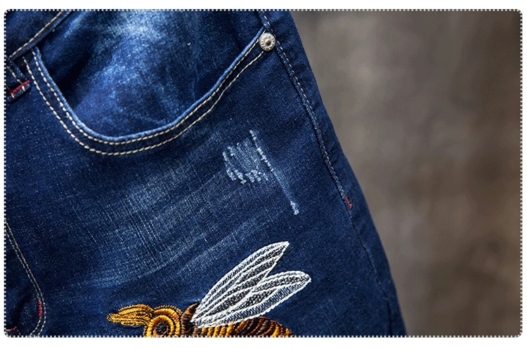 Уличная джинсы Для мужчин синий обтягивающие джинсы стрейч Длинные Джинсовые штаны Новая мода Для мужчин Вышивка карандаш брюки узкие джинсы