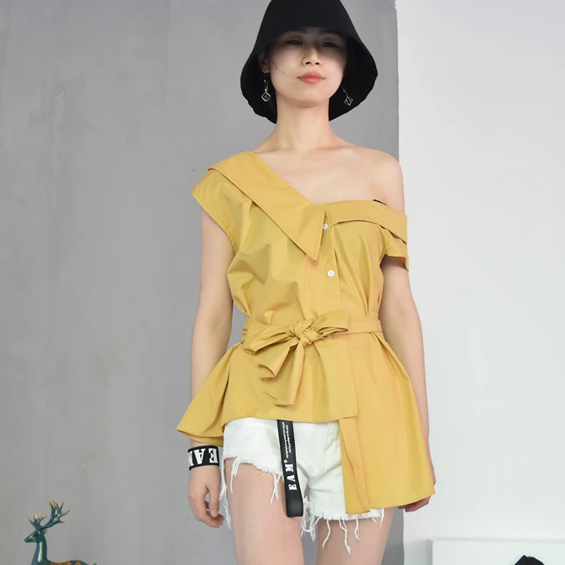 [EAM] 2019 New Spring Solid Color V-collar Black Khaki Irregular Loose Shirt Women Fashion Tide J49501