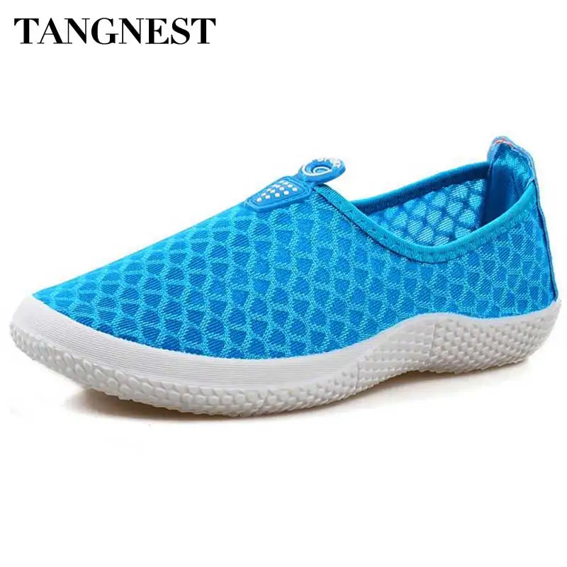 

Tangnest 2017 New Men Mesh Shoes Solid Breathable Light Shoes For Man  Slip on Footwear Man Casual Shoes Size 35~44 XWC739