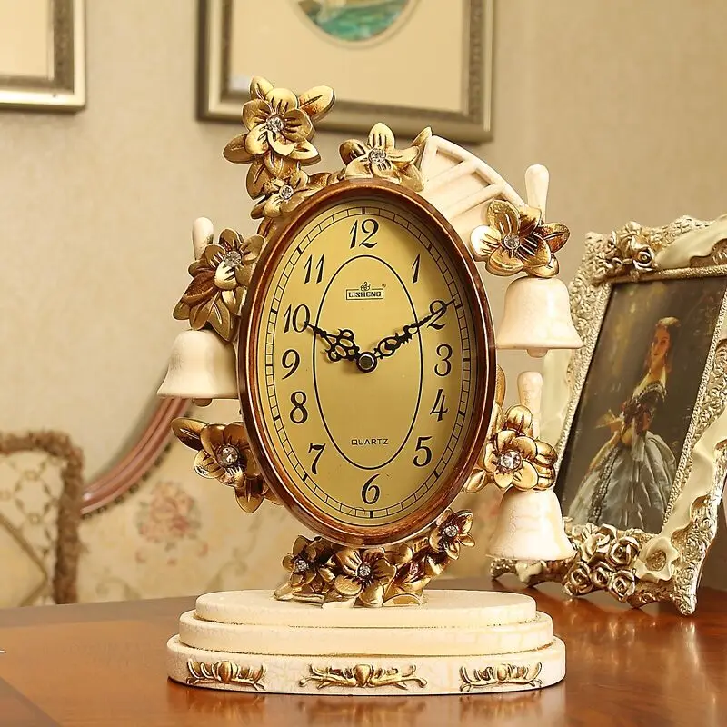 

European Style Rose Carved Table Clock Mute Table Clock for Living Room Desk Clock Retro Bell Home Decoration