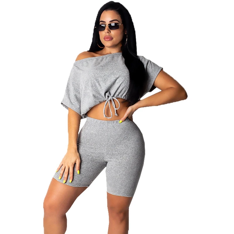 Женский комплект из двух предметов. Женский комплект из двух предметов. Женский комплект из двух предметов. Костюм спортивный lilo ricco. Женский комплект из двух предметов.