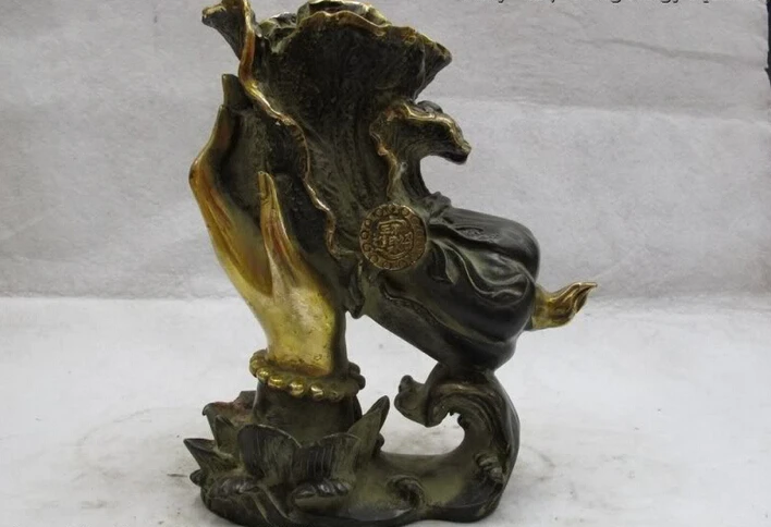 

Fast shipping USPS to USA S3012 China Classic Bronze Gilt lotus flower Guan Yin Hand Hold wealth cabbage Statue