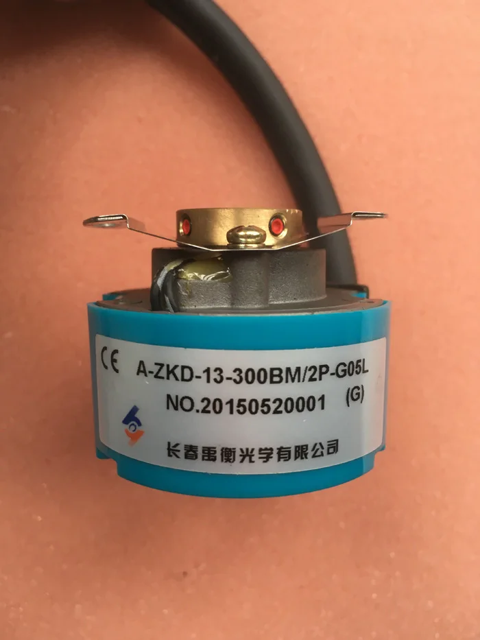 

A-ZKD-13-300BM/2P-G05L оригинальный сервокодер Changchun Yiheng