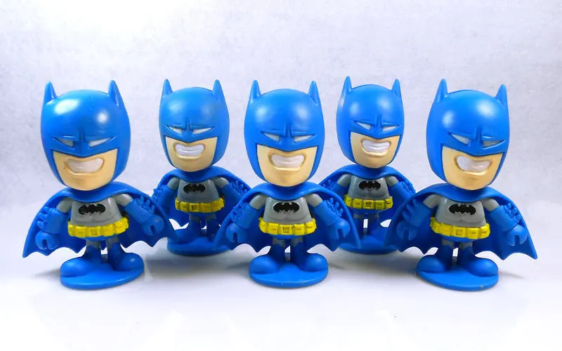 

5pc Wholesale DC Universe Batman Movie The Dark Knight 7.5cm Figure Child Toy