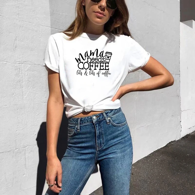 Женская футболка с принтом MAMA NEEDS COFFEE свободная коротким рукавом Повседневная