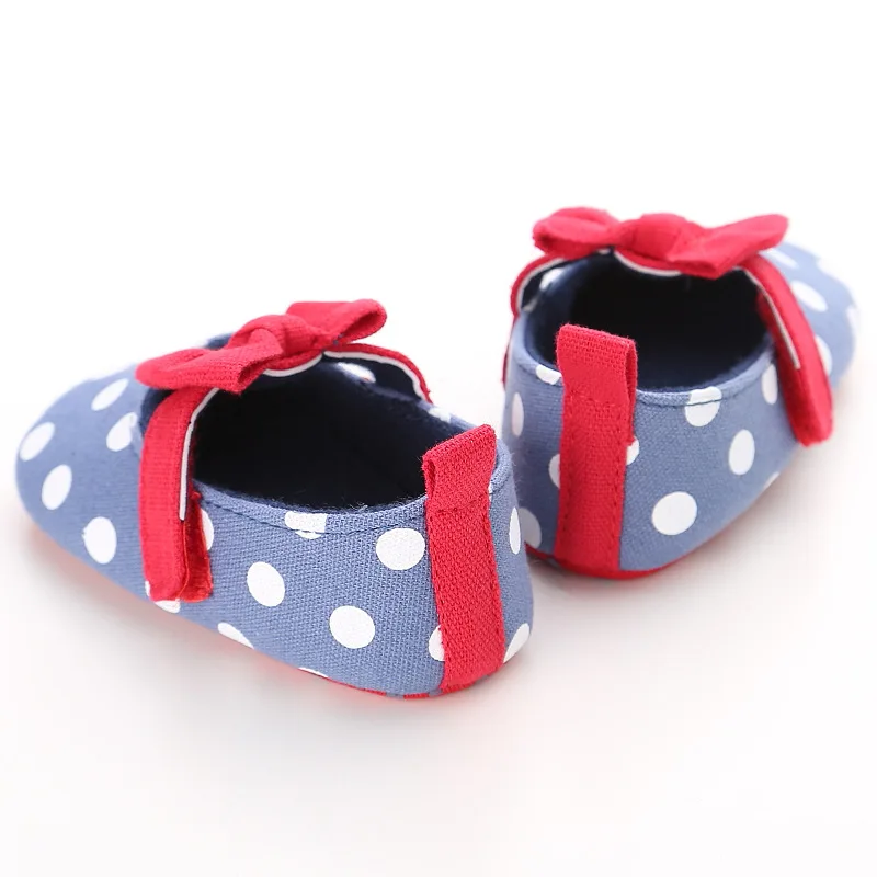 Брендовая милая детская обувь для маленьких девочек, противоскользящие кроссовки с цветочным принтом, обувь для малышей, летняя новая детская обувь, 0-18 месяцев