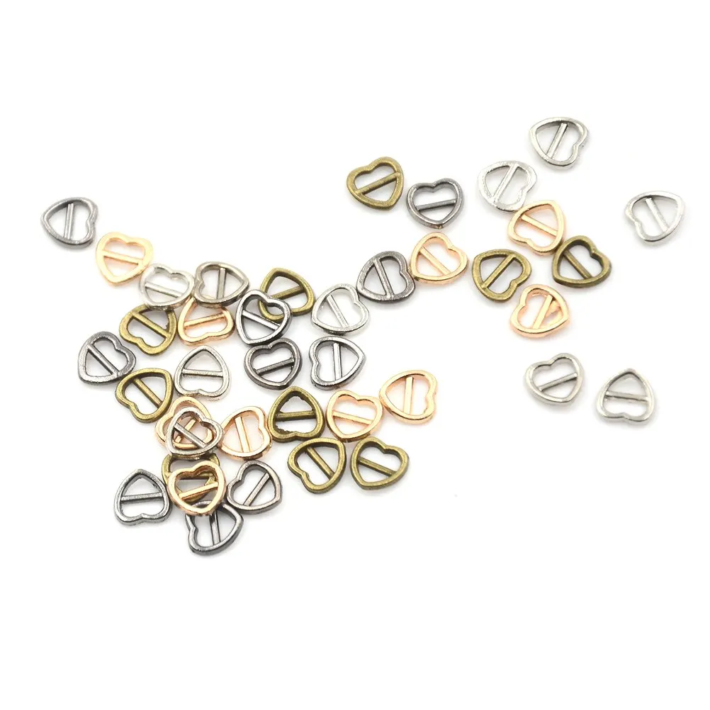 

Momoko Licca Doll Accessories Mini 4mm 10Pcs Doll Belt Heart Shape Buckle Doll Clothes Shoes Accessories For 1/6