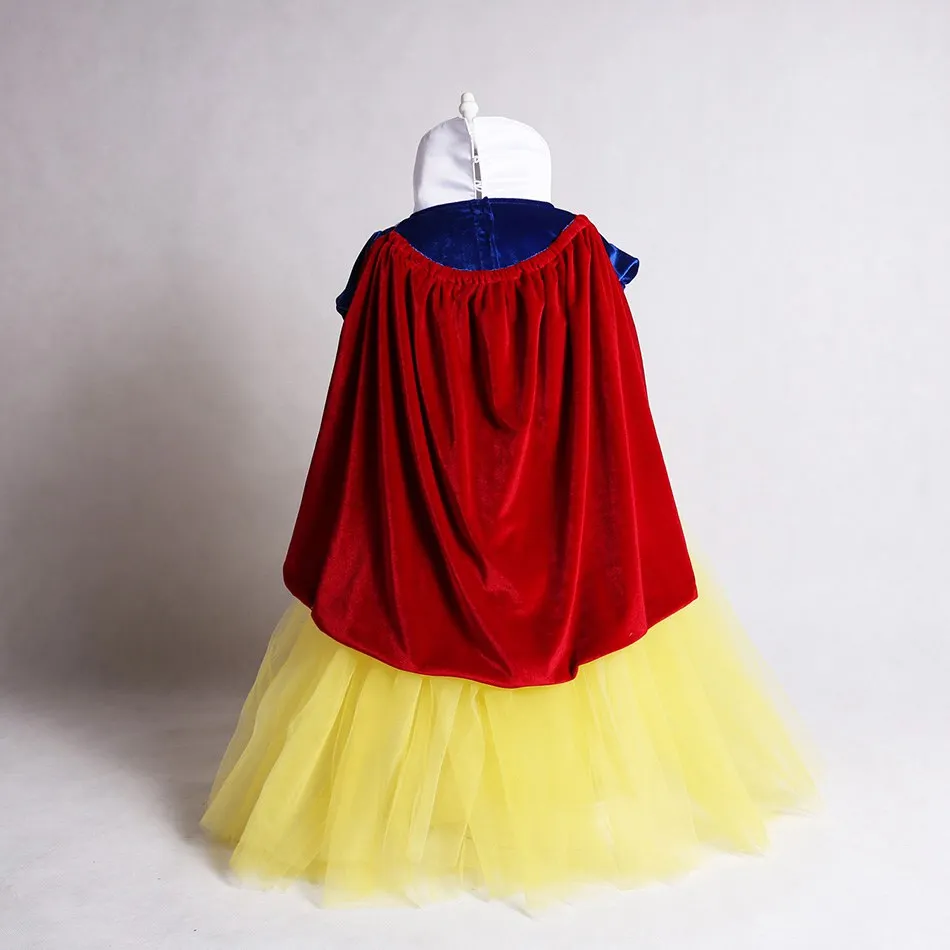 Snow White Costumes (11)