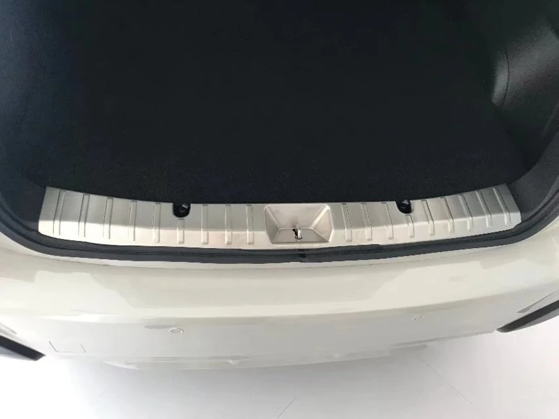 

MONTFORD For Subaru XV Impreza 5-door 2017 2018 2019 Stainless Steel Inner Rear Bumper Foot Plate Protector Cover Car Styling