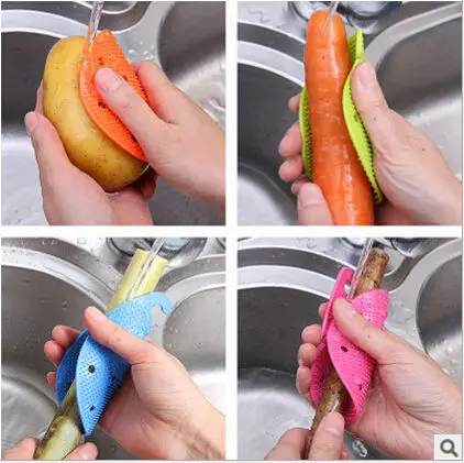 

1PCS Multi-functional Fruit Vegetable Tools Easy Cleaning Brush For Potato Carrot Kitchen Home Gadgets limpiador brochas AU195