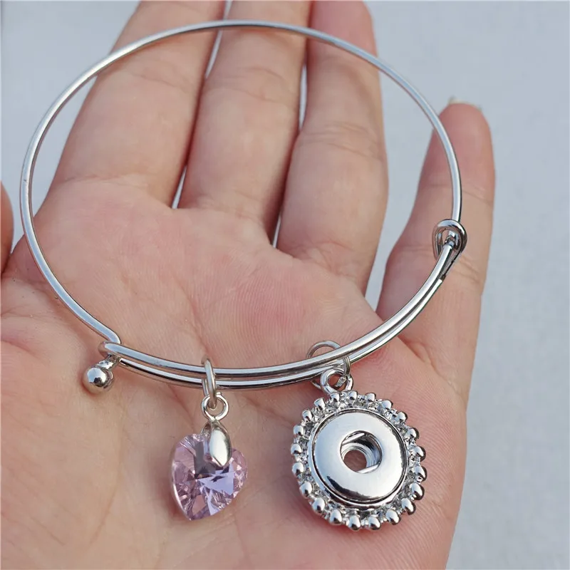 

Gears Wheel Metal 12mm Snap Buttons Bangle Pink Crystal Heart Armband Bracelet Jewelry