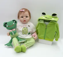 Lifelike Reborn Babies Dolls 22″ Baby Alive Boneca Bebe Reborn Silicone Frog Pattern Baby Dolls For Girls Kids Toys Xmas Gifts