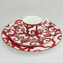 Plato de cena de porcelana de hueso, juego de vajilla de diseño artístico con rejilla ROJA ESPAÑOLA