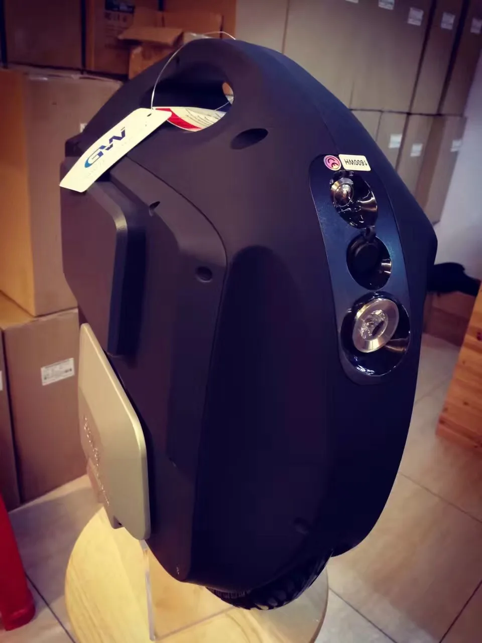 

2017 GOTWAY ACM 1600WH 84V,Electric unicycle,Outdoor body-building equipment,max speed 50km/h,life