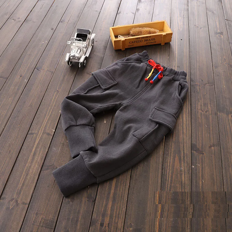 9033519076_2065036897