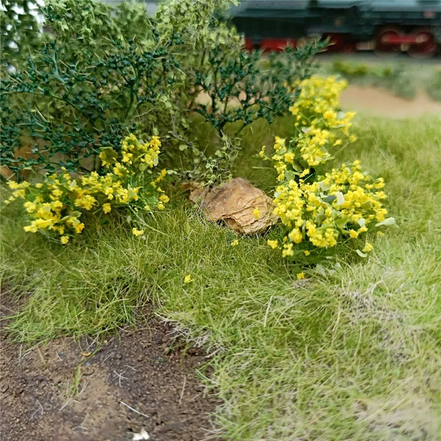 architecture model grass in ho train layout07