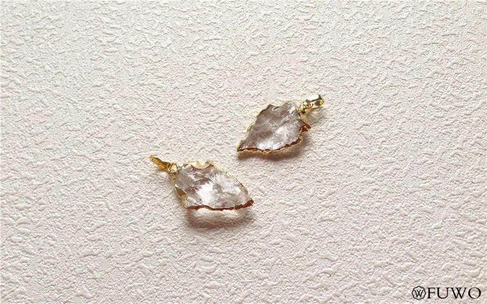 Clear Quartz Arrowhead Pendant 8