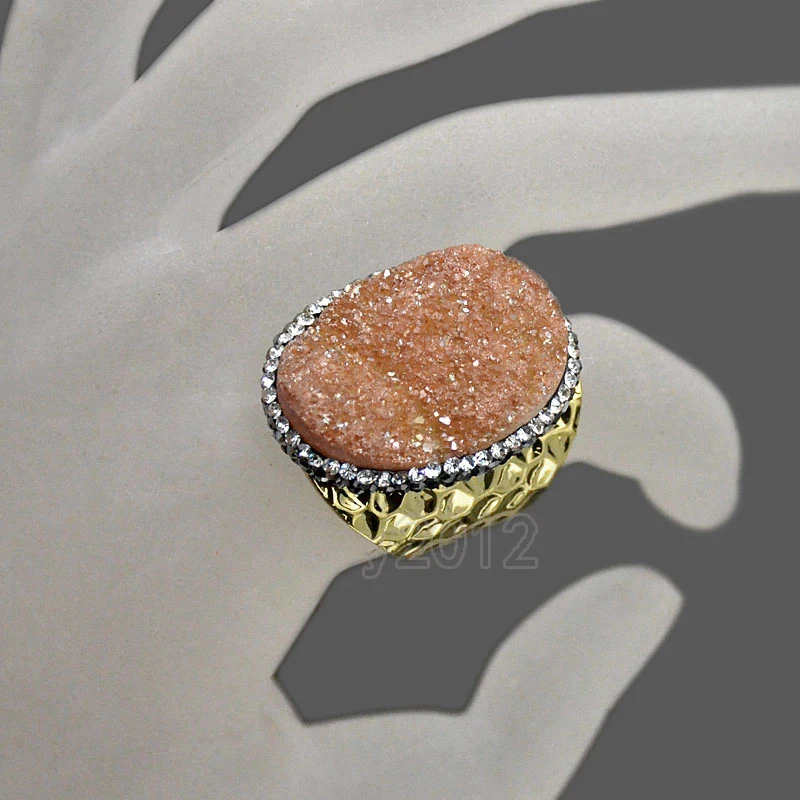 002-7a Champagne Druzy Quartz 22x31mm