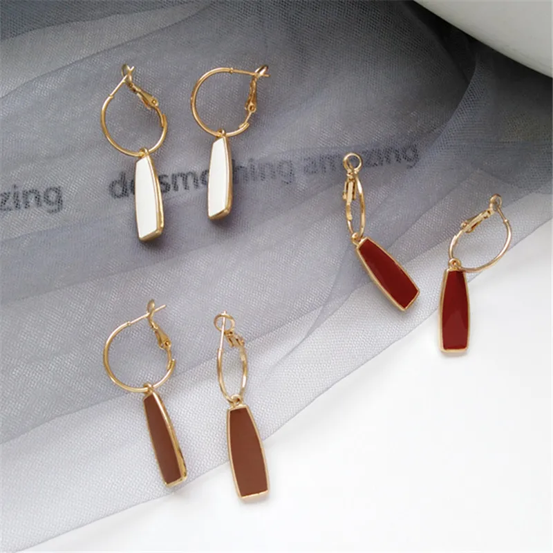 

Round Earrings Fashion Classic Geometric stud earrings female Vintage tassel earrings for woman fashion lady Dripping Earrings