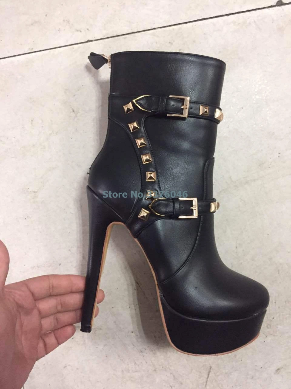 

New Arrival Rouned Toe Platform Sky High Heels Boots Black Leather Rivet Strap Thin High Heek Boots Back Zipper Ankle Boots