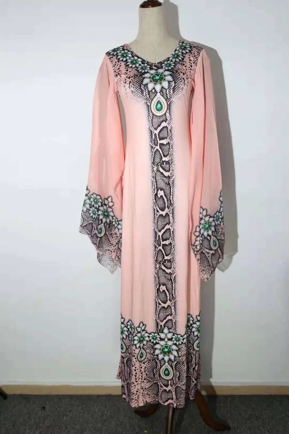 Новое сексуальное модное Стильное летнее платье с v-образным вырезом в африканском стиле с принтом размера плюс длинное платье