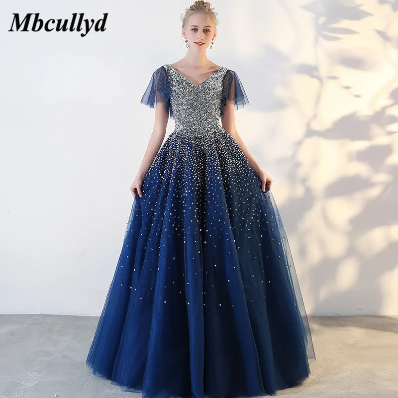 

Mbcullyd Royal Blue Quinceanera Dresses 2019 Sexy V-neck Sweet 16 Long Pageant Dress Prom Shining Beading Vestidos De 15 Anos
