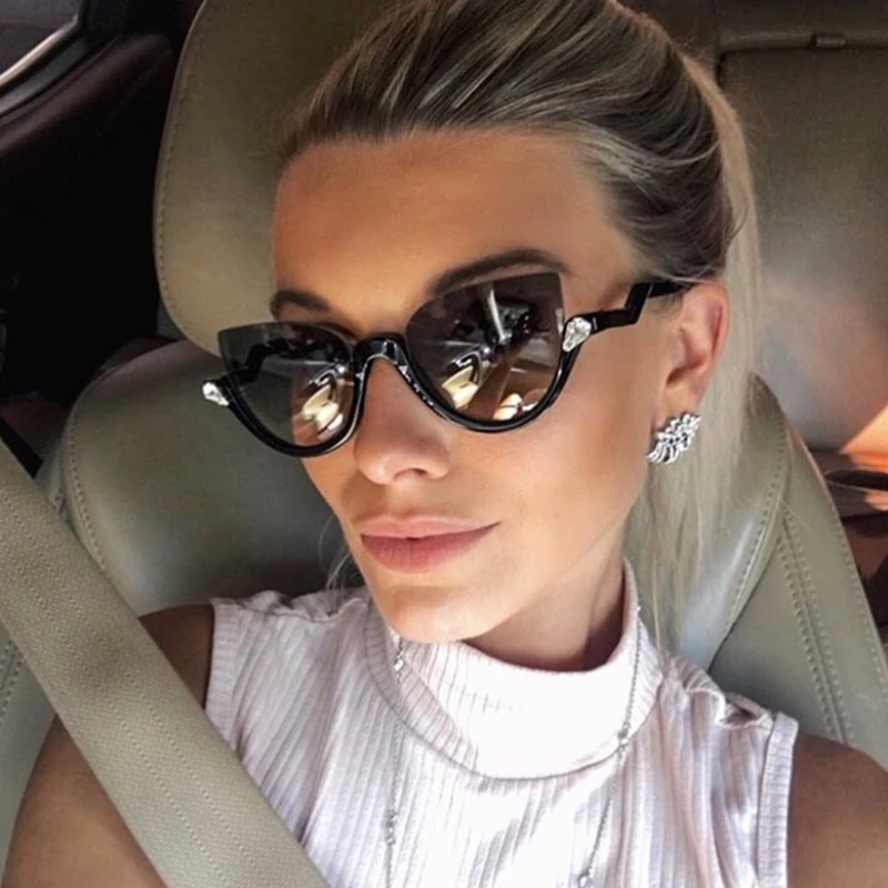 

Winla Sunglasses Semi-Rimless Fashion Luxury Diamond Decoration Sunglasses Women Summer Style Design Goggle UV Protection WL1039