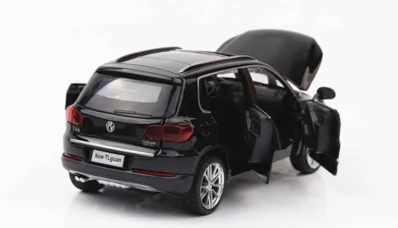 1:32 Tiguan SUV литая модель литья под давлением игрушечные машинки шесть дверей
