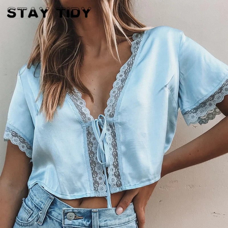 

STAY TIDY Lace Patchwork Loose Crop Tops 2019 Summer Women Lace Up Deep V Neck Short Sleeve T Shirt Sexy Party Streetwear Tees