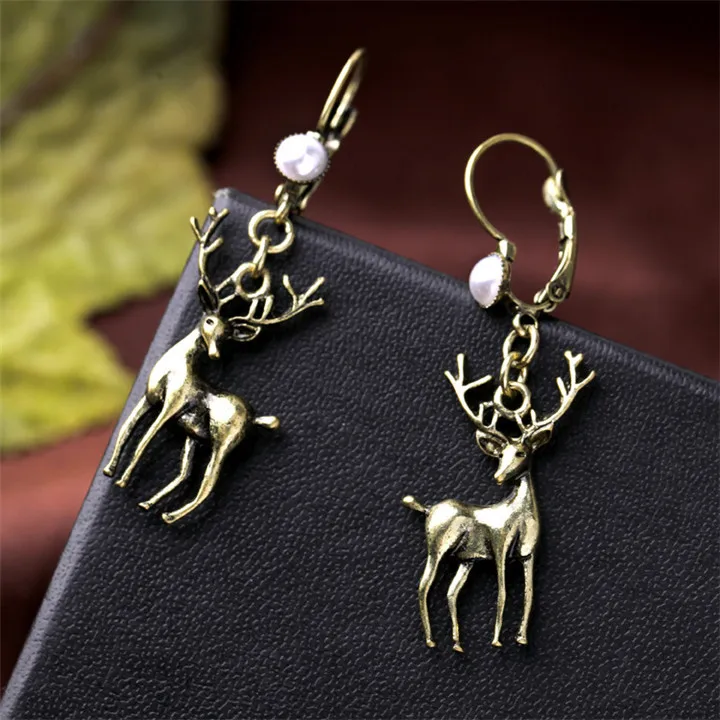 2   Creative Red Enamel Glaze Earrings Women Fashion Jewelry Cute Birds Flamingo Wild Earrings Alloy Deer Pearl Wolf Head Earrings