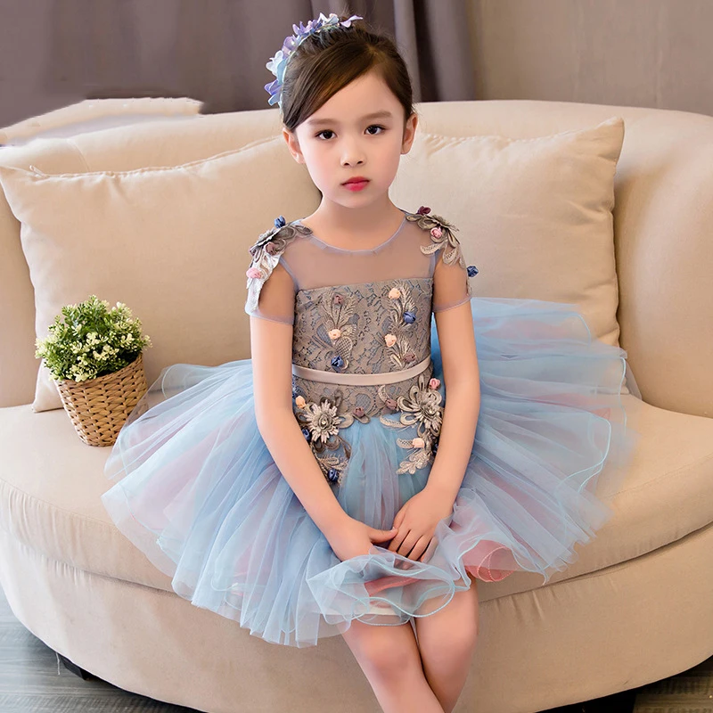 Appliques Flower Girl Dresses Lace Princess Dress Ball Gown Kids Pageant Dress for Birthday Costume Short Sleeve Party Gowns K32 Appliques Flower Girl Dresses Lace Princess Dress Ball Gown Kids Pageant Dress for Birthday Costume Short Sleeve Party Gowns K32
