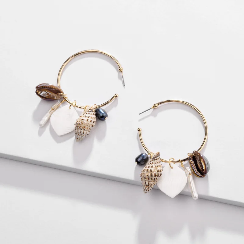

Hot Sloong Seashell Earrings for Women Golden Nature Seashell Hoop Earrings Collection 2019 Summer Beach Jewelry