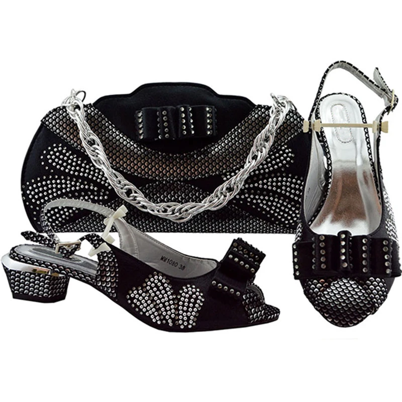 MM1080 BLACK SIZE 38-43 HEEL 4.5CM 0.85KG 