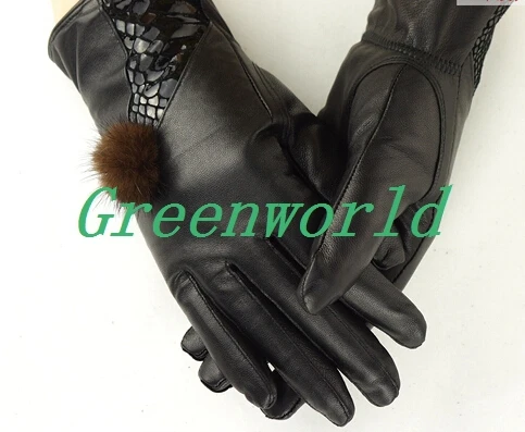 Free shipping New winter motorbike electric bicycle woman sheep genuine leather driving waterproof black gloves h-0085