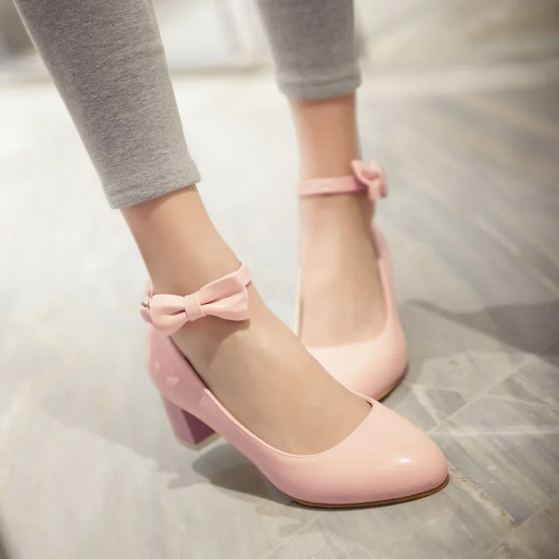 chaussure mariee talon epais