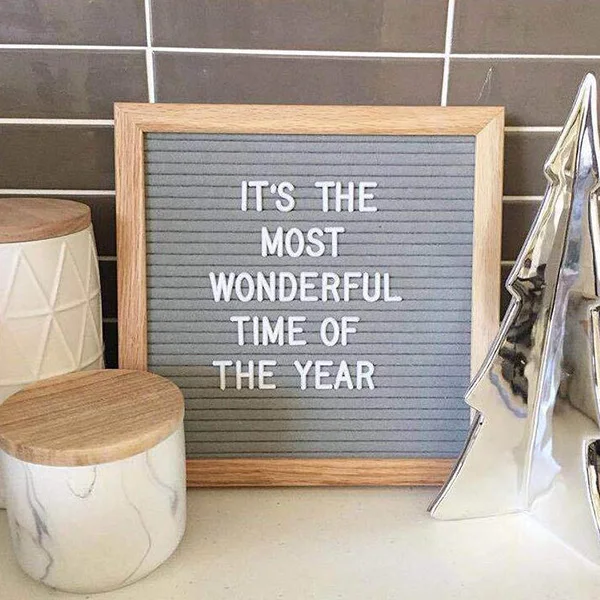 

Felt Letter Board Wooden Frame Changeable Symbols Numbers Characters message boards with 1 Set x Felt Letter Boards MDP