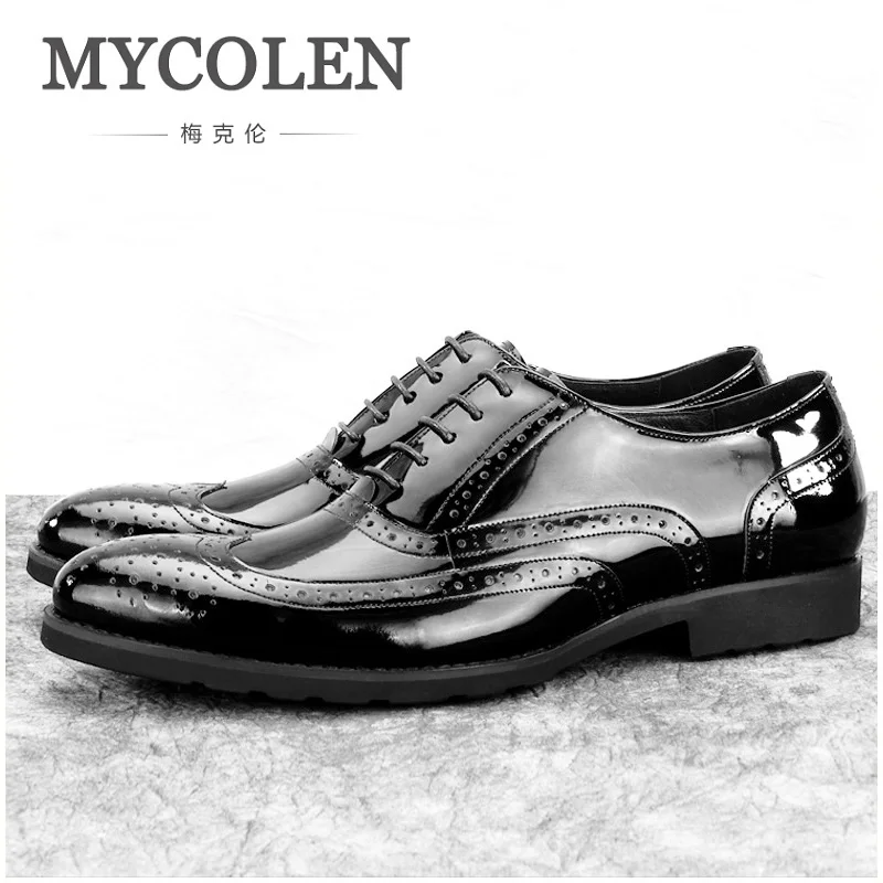 

MYCOLEN Italian Lace Up Men Genuine Leather Office Men Formal Dress Shoes Carved Leather Bullock Shoes Heren Schoenen Leer