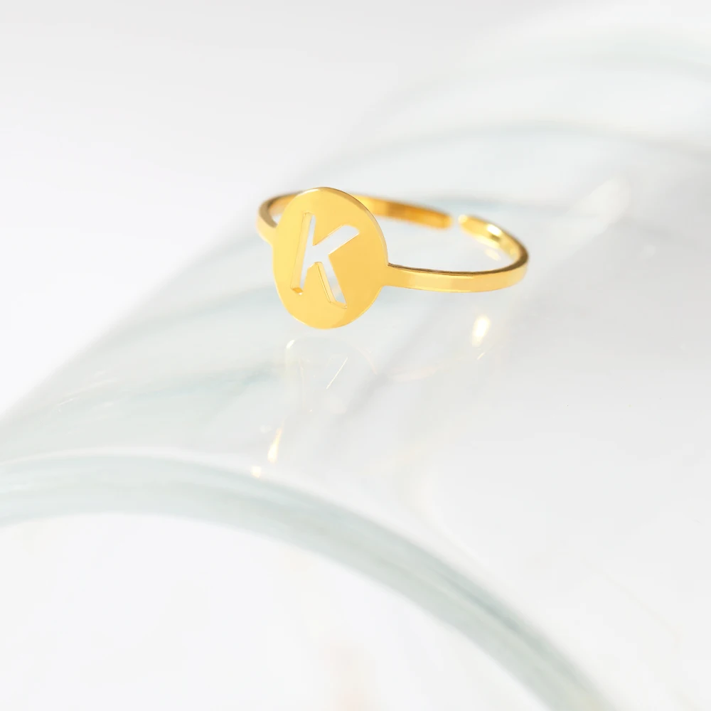 Персонализированные A-Z кольца с буквами для женщин из нержавеющей стали на заказ начальные кольца золото серебро Алфавит имя Anillos Mujer BFF ювелирные изделия