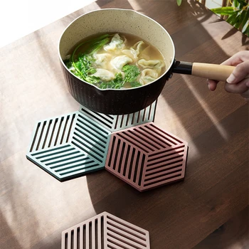 

5Pcs Silicone Dining Table Placemat Coaster Cup Hexagon Mats Heat-insulated Bowl Home Decor Desktop Eco-friendly Insulated Pad